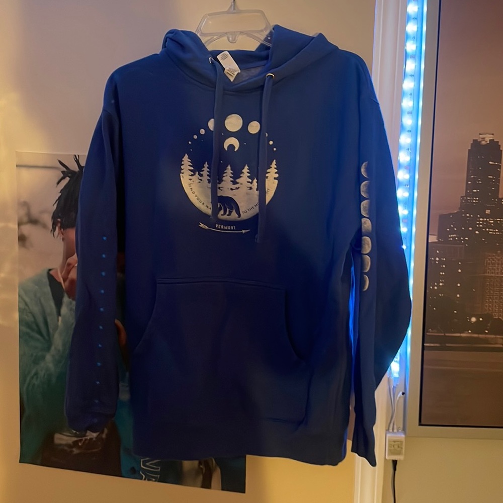 Stowe Vermont hoodie size medium
